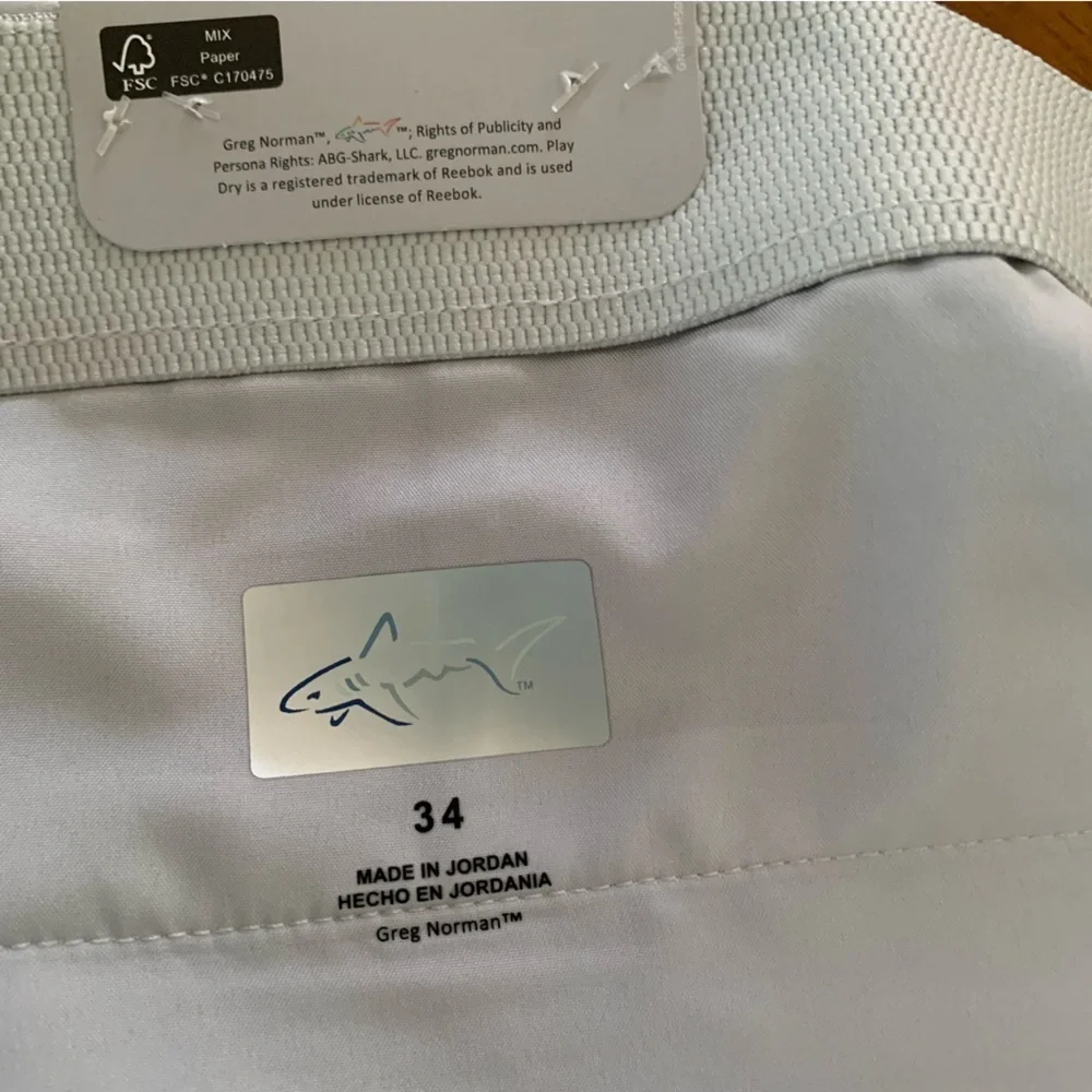 Greg Norman Light Gray Lightweight Stretch Golf Performance Shorts Sz 34